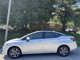2021 Nissan Versa SV