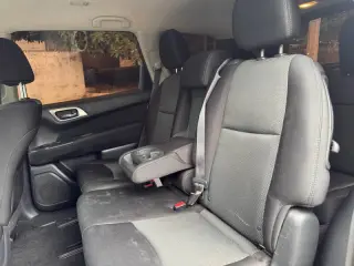 2017 Nissan Pathfinder SV