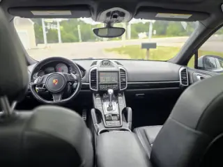 2014 Porsche Cayenne S