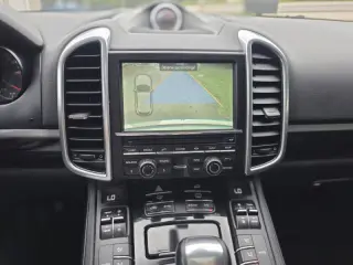 2014 Porsche Cayenne S