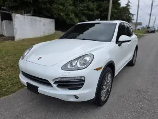 2014 Porsche Cayenne S