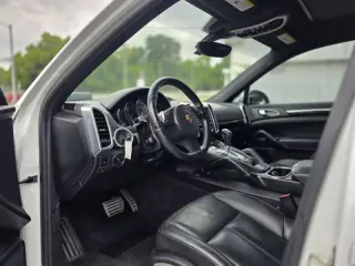 2014 Porsche Cayenne S