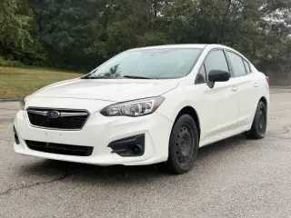 2017 Subaru Impreza 2.0i