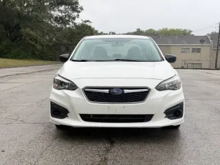 2017 Subaru Impreza 2.0i