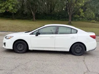 2017 Subaru Impreza 2.0i