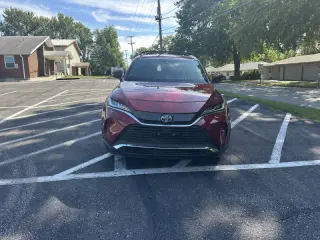 2021 Toyota Venza XLE