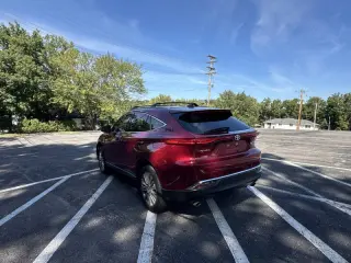 2021 Toyota Venza XLE