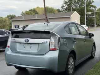 2013 Toyota Prius Plug-in Hybrid Advanced