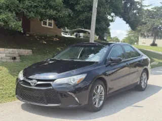 2017 Toyota Camry SE