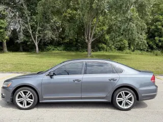 2014 Volkswagen Passat 2.0L TDI SEL Premium