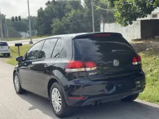2013 Volkswagen Golf 2.5L PZEV