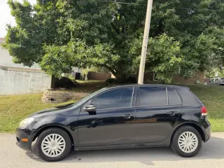 2013 Volkswagen Golf 2.5L PZEV