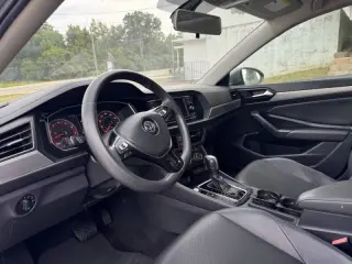 2020 Volkswagen Jetta SE