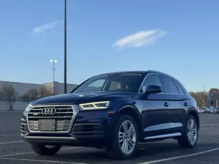 2018 Audi Q5 2.0T quattro Premium Plus