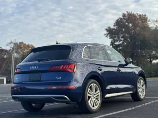 2018 Audi Q5 2.0T quattro Premium Plus