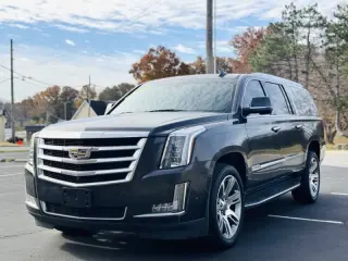 2017 Cadillac Escalade ESV Luxury