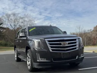2017 Cadillac Escalade ESV Luxury