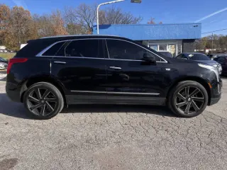 2017 Cadillac XT5
