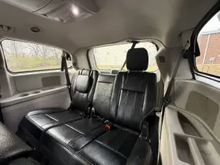 2016 Chrysler Town and Country Touring
