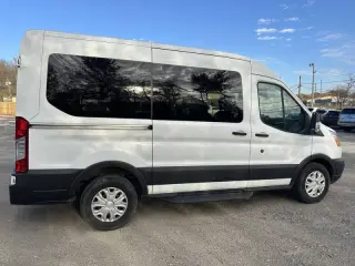 2019 Ford Transit 150 XLT