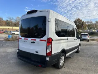 2019 Ford Transit 150 XLT