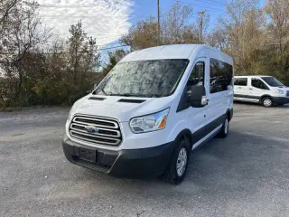 2019 Ford Transit 150 XLT