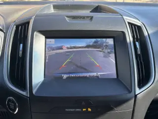 2020 Ford Edge SE
