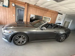 2015 Ford Mustang EcoBoost Premium