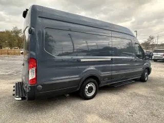 2021 Ford Transit 250