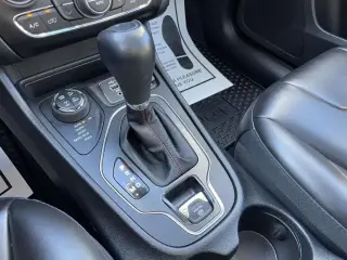 Jeep Cherokee 2022 4x4 Trailhawk 4dr SUV