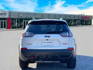 Jeep Cherokee 2022 4x4 Trailhawk 4dr SUV