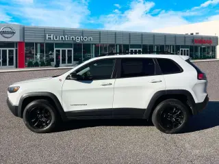 Jeep Cherokee 2022 4x4 Trailhawk 4dr SUV