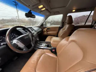 2016 Infiniti QX80