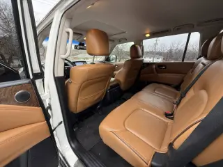 2016 Infiniti QX80