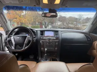2016 Infiniti QX80