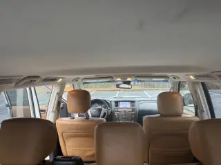 2016 Infiniti QX80