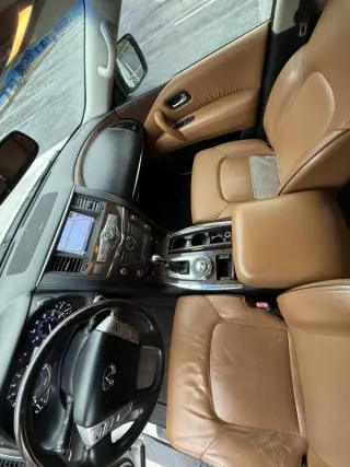 2016 Infiniti QX80
