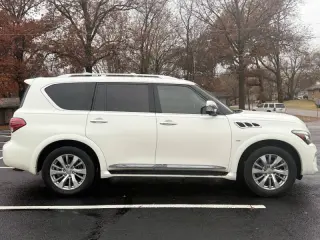 2016 Infiniti QX80