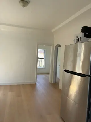 APARTAMENTO ONA RECAMARA UN BANO