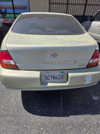 Nissan altima 1999