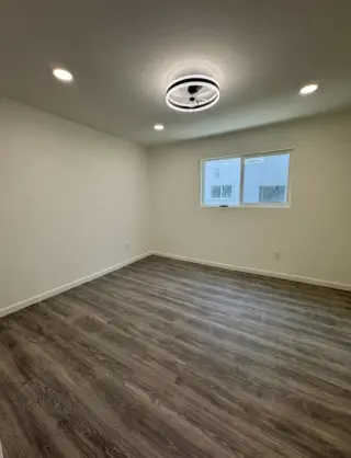 ESTUDIO EN LOS ÁNGELES 1PARKING