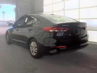 🚘 Hyundai Elantra 2018 – $3,900 CASH ¡Título Limpio! 🤑