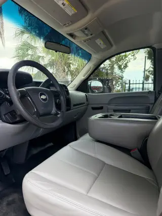 🛻 2011 Chevrolet Silverado – $7,800 CASH ¡Título en Mano! 💼