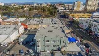 Estudio Amueblado en Westlake - Todos los Servicios Incluidos