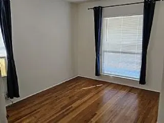 Nice Home and neighborhood in West Los Angeles