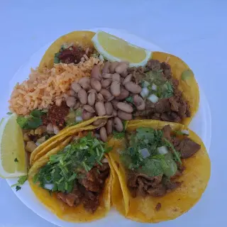 Deliciosos Tacos de Carne