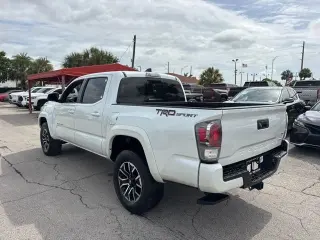 2023 Toyota Tacoma TRD Sport 💲Solo $3.000 de DOWN PAYTMENT