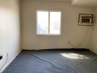 FULLERTON CA Vivienda con servicios incluidos