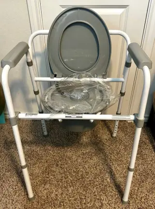 Bedside commode