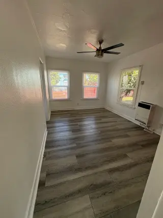 1 Bd / 1Ba Bungalow